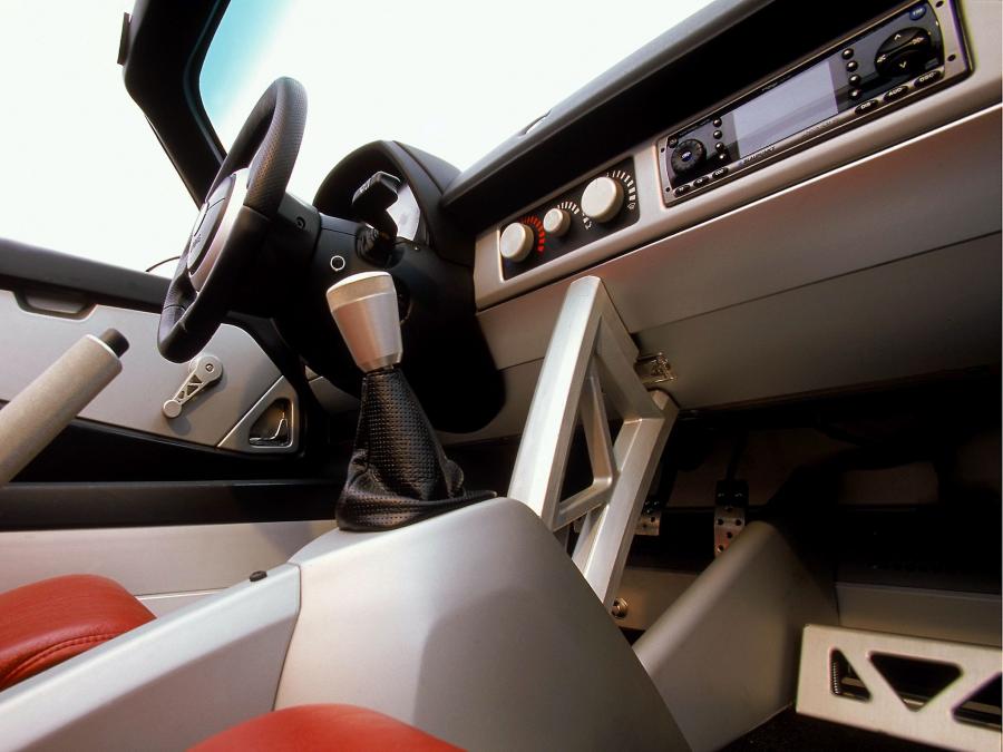  Opel Speedster 2000 года  (фото 15 из 23)